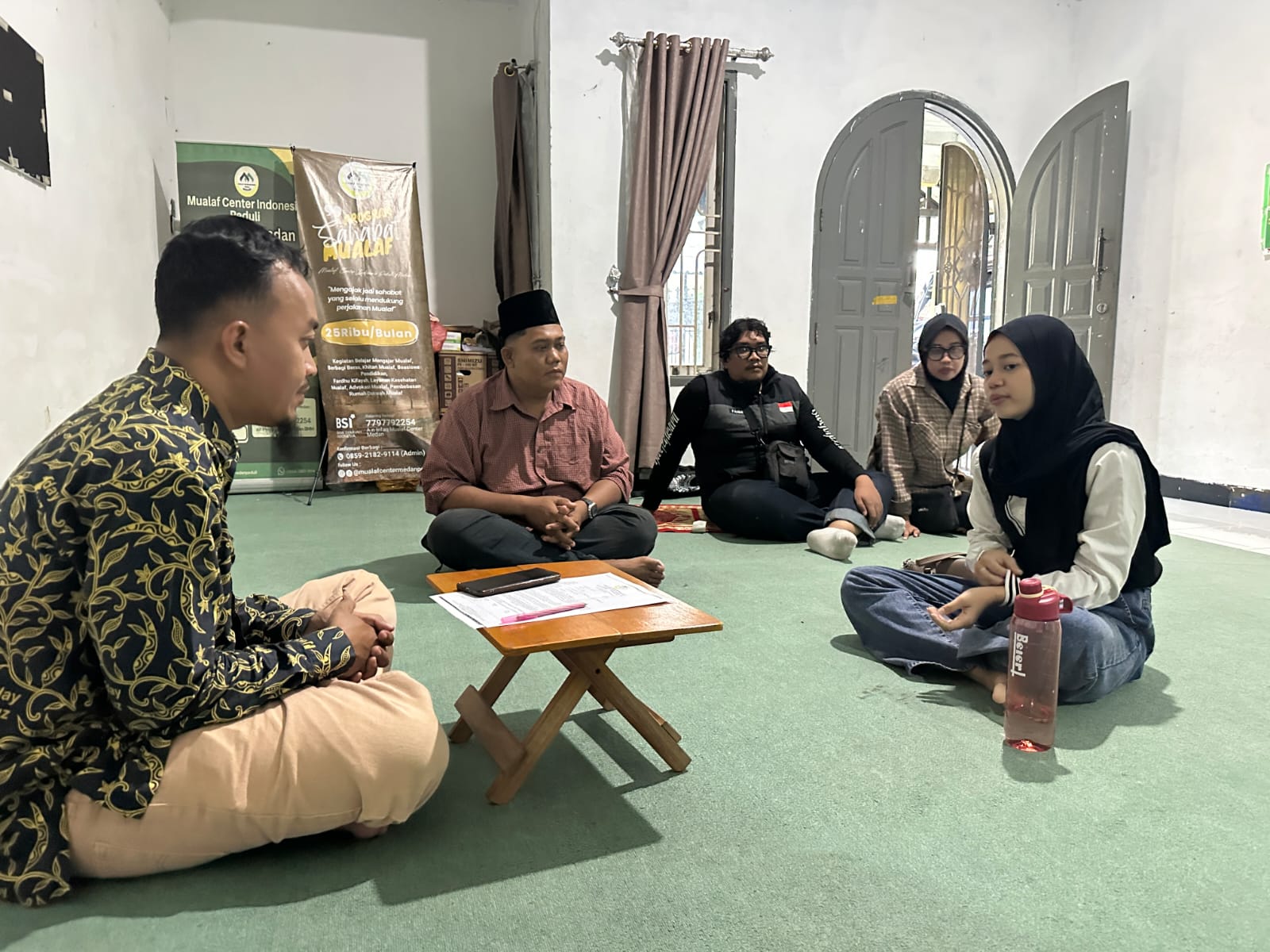 Syahadat Amel (21) di Mualaf Center Medan: Belajar Sejak SMP